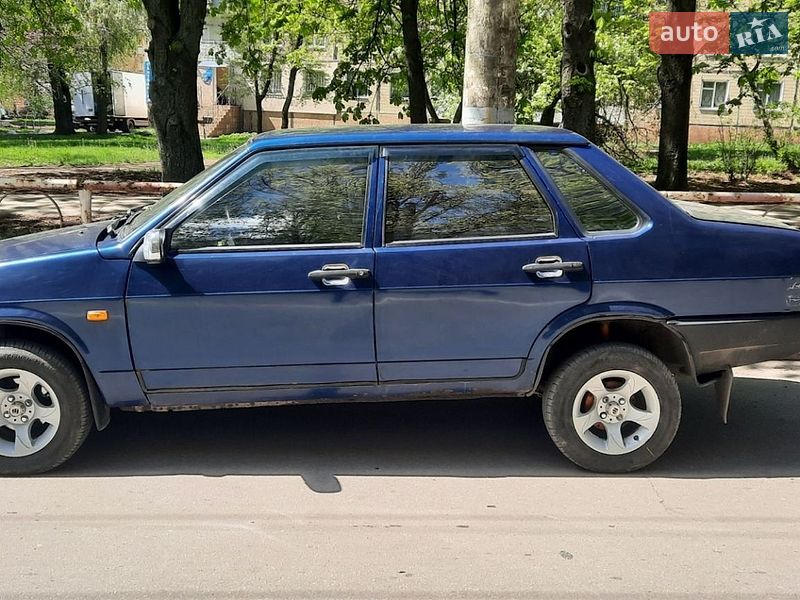 ВАЗ / Lada 21099 2004