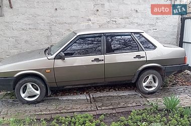 Седан ВАЗ 21099 2000 в Харькове