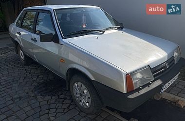 Седан ВАЗ 21099 2002 в Сваляві