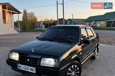 Седан ВАЗ 21099 2001 в Львове