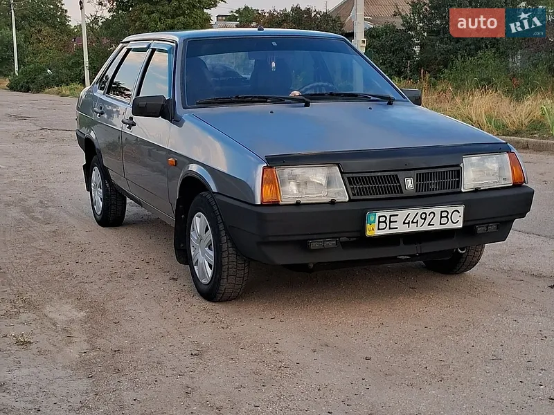 ВАЗ / Lada 21099
