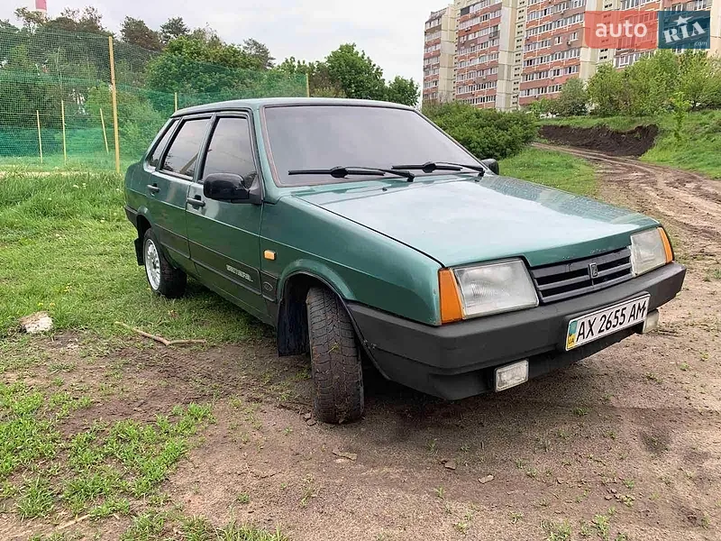 ВАЗ / Lada 21099