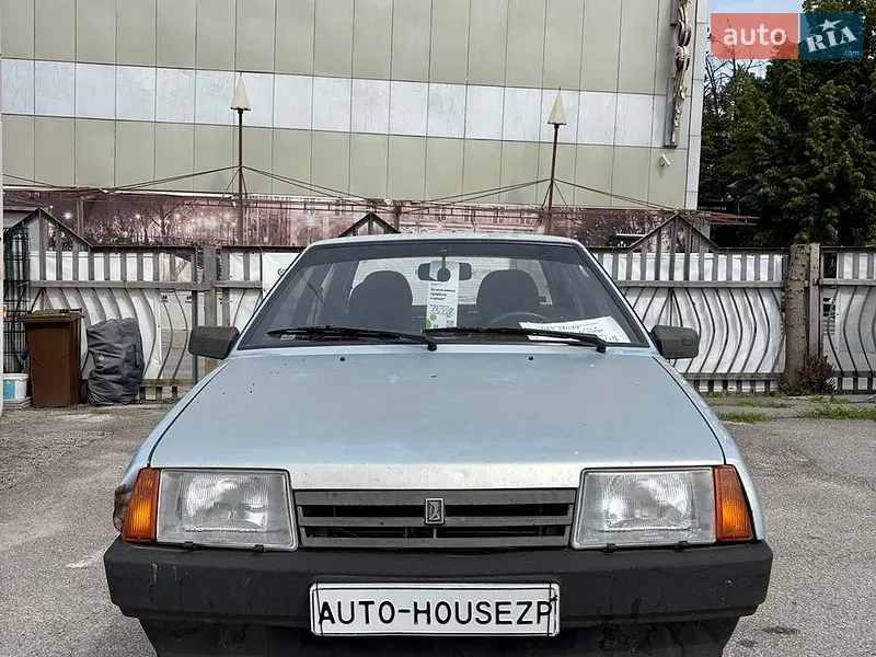ВАЗ / Lada 21099
