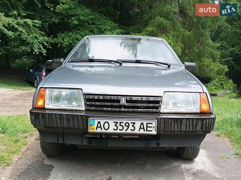 ВАЗ / Lada 21099