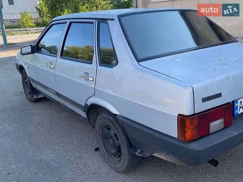 ВАЗ / Lada 21099