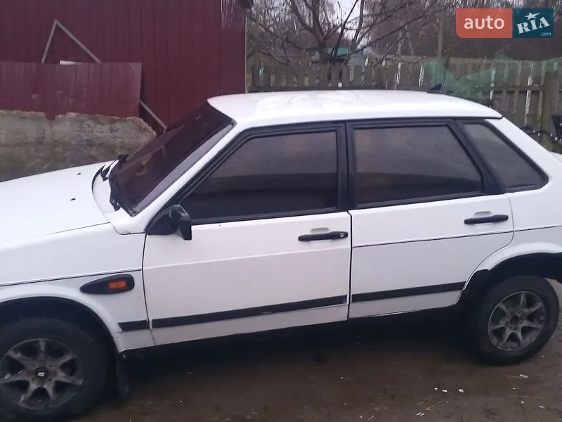 ВАЗ / Lada 21099