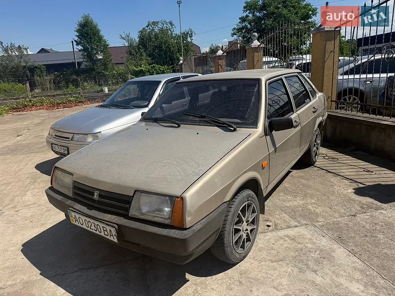 ВАЗ / Lada 21099 2011