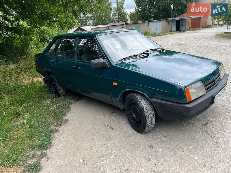 ВАЗ / Lada 21099