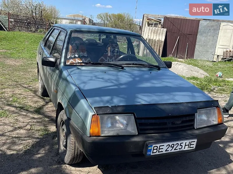 ВАЗ / Lada 21099