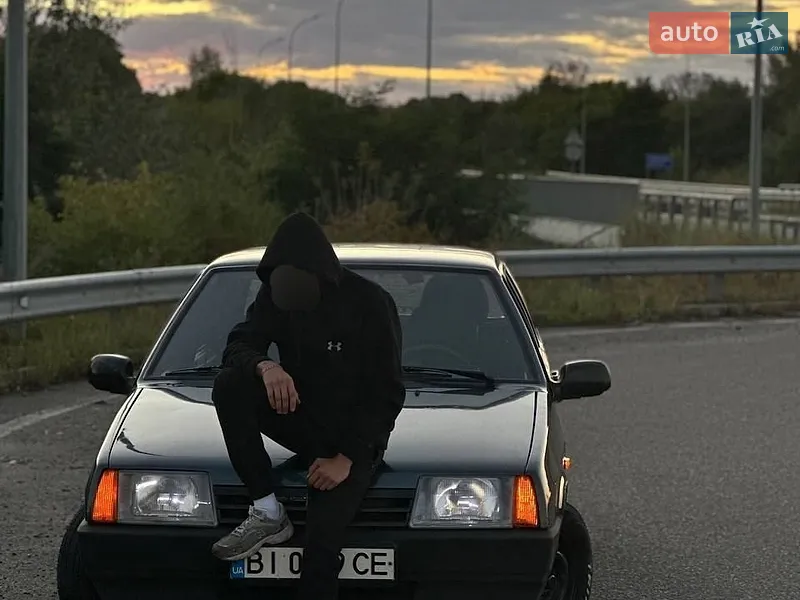 ВАЗ / Lada 21099