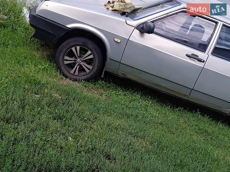 ВАЗ / Lada 21099 2000