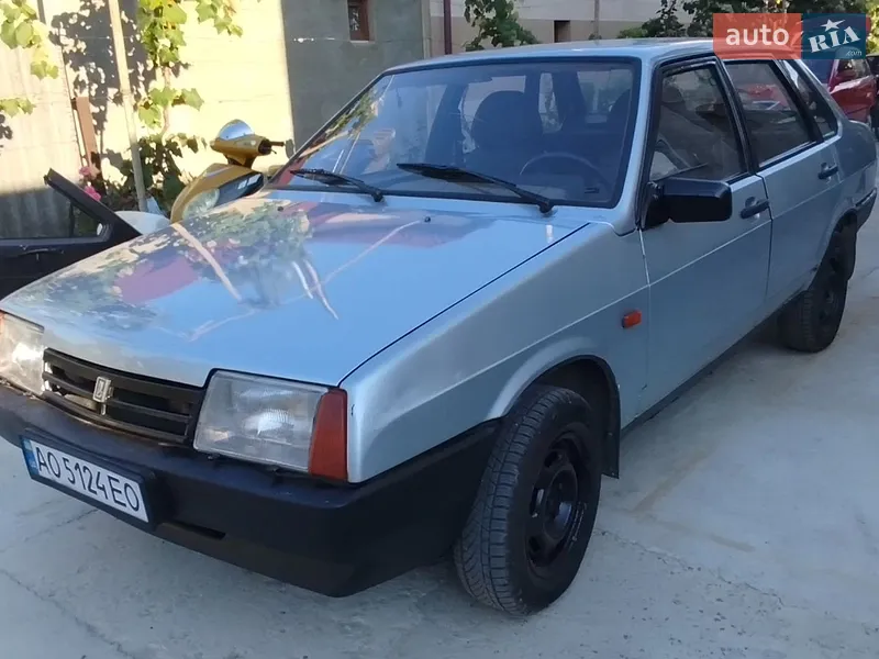 ВАЗ / Lada 21099 2001