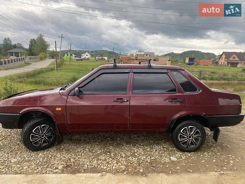 ВАЗ / Lada 21099
