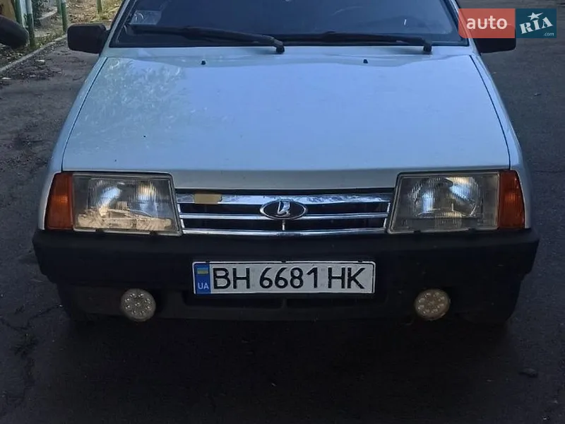 ВАЗ / Lada 21099