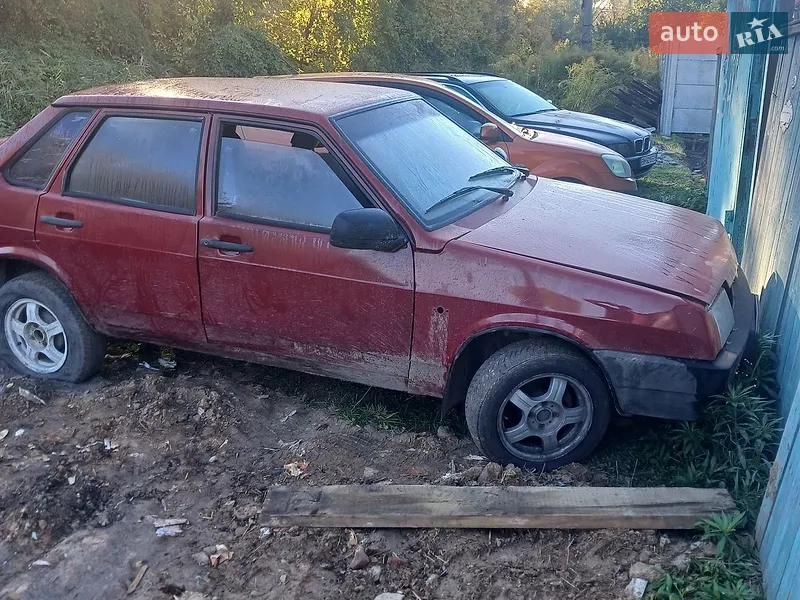 ВАЗ / Lada 21099