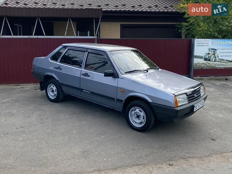ВАЗ / Lada 21099