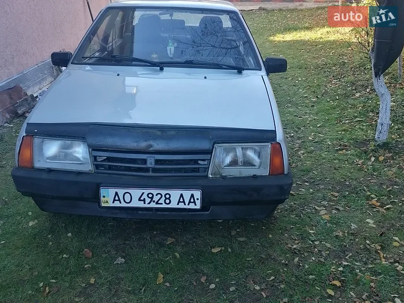 ВАЗ / Lada 21099