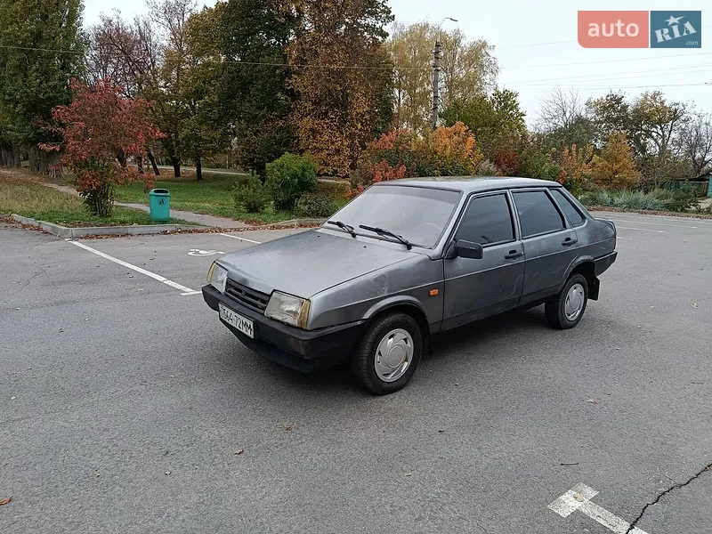 ВАЗ / Lada 21099