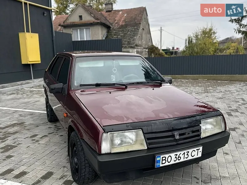 ВАЗ / Lada 21099