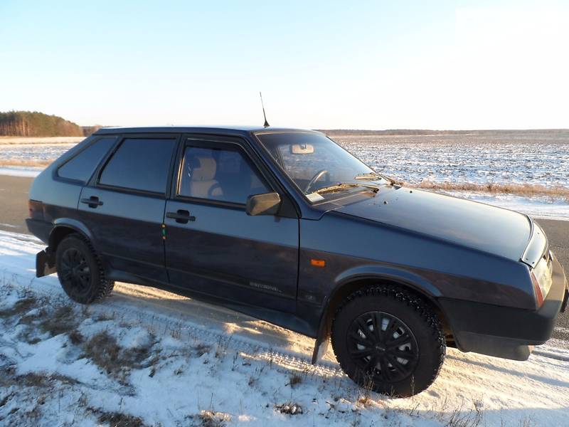 Хэтчбек ВАЗ / Lada 2109 2000 в Киеве