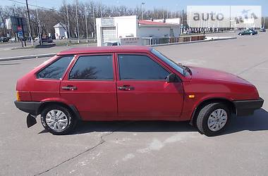 Хэтчбек ВАЗ / Lada 2109 1995 в Николаеве