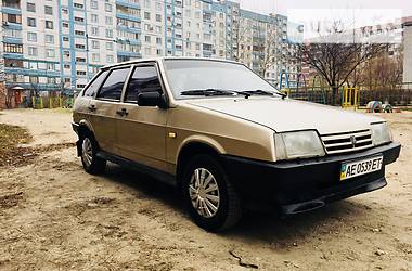 Хэтчбек ВАЗ / Lada 2109 1998 в Каменском