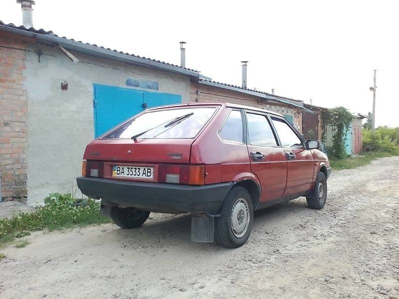 Хэтчбек ВАЗ / Lada 2109 1993 в Кропивницком