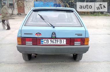 Хэтчбек ВАЗ / Lada 2109 1990 в Врадиевке