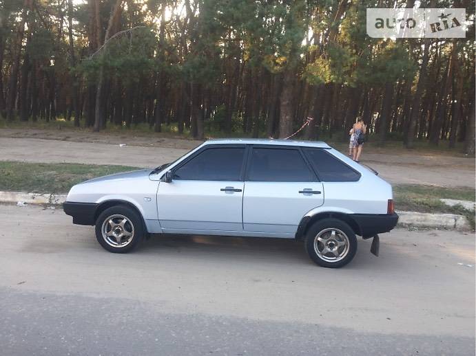 Хэтчбек ВАЗ / Lada 2109 2005 в Харькове