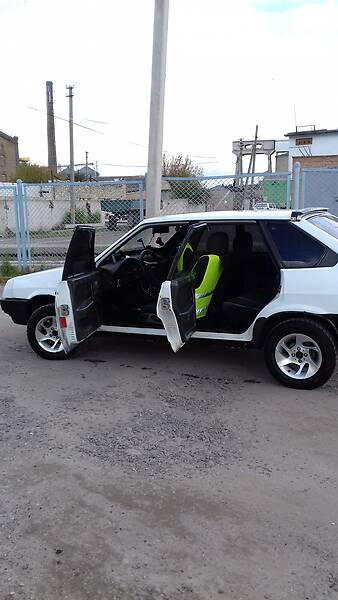 Хетчбек ВАЗ / Lada 2109 1991 в Здолбуніві