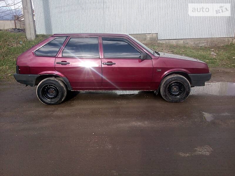 Хэтчбек ВАЗ / Lada 2109 2006 в Ивано-Франковске