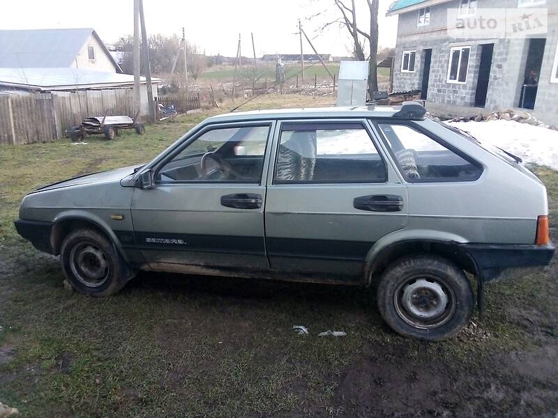 Седан ВАЗ 2109 1995 в 