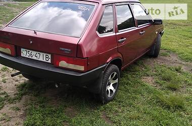 Хетчбек ВАЗ / Lada 2109 1992 в Чернівцях