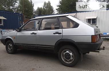 Хэтчбек ВАЗ / Lada 2109 1988 в Карловке