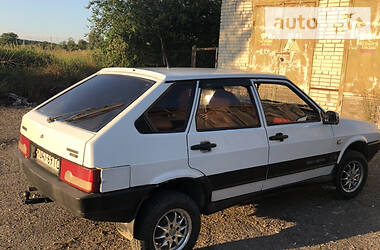 Хэтчбек ВАЗ / Lada 2109 1991 в Новом Роздоле