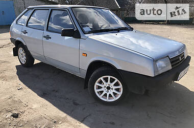 Хэтчбек ВАЗ / Lada 2109 2004 в Лысянке