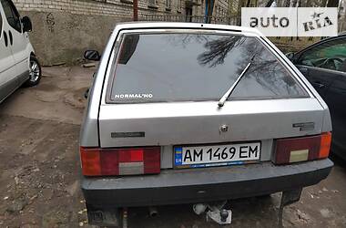 Хэтчбек ВАЗ / Lada 2109 2002 в Житомире