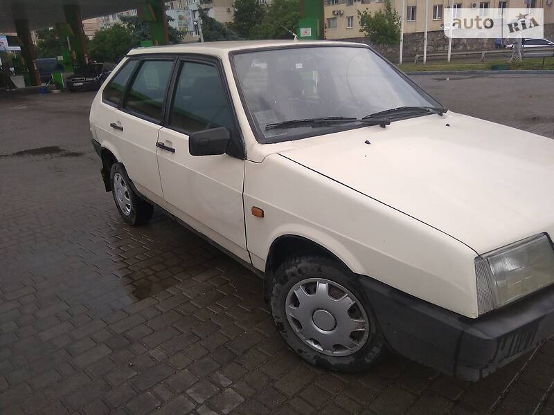 Хэтчбек ВАЗ / Lada 2109 1996 в Одессе