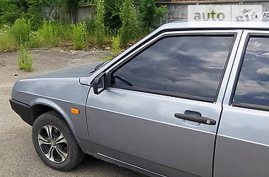 Хэтчбек ВАЗ / Lada 2109 2006 в Львове