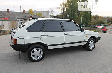 Хетчбек ВАЗ / Lada 2109 1992 в Могилів-Подільському