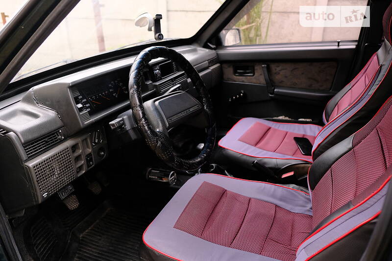 Хэтчбек ВАЗ / Lada 2109 2003 в Виннице