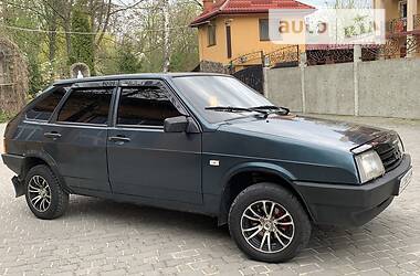 Хэтчбек ВАЗ 2109 2004 в 