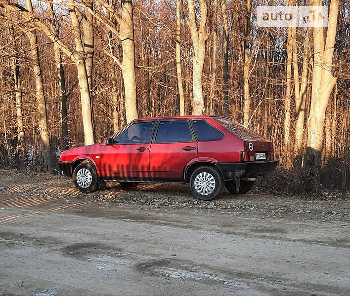 Хэтчбек ВАЗ / Lada 2109 1990 в Ивано-Франковске