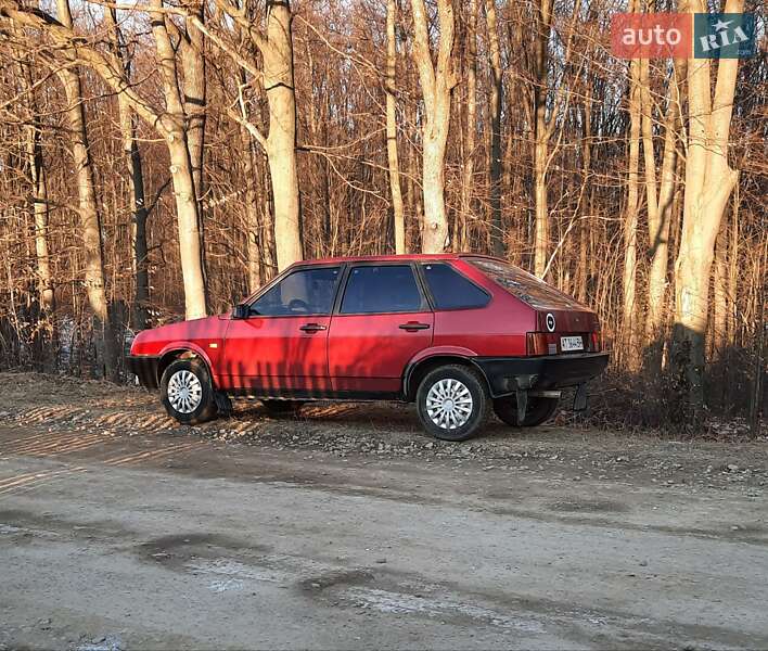 Хэтчбек ВАЗ / Lada 2109 1990 в Ивано-Франковске