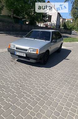 Хэтчбек ВАЗ / Lada 2109 1992 в Львове