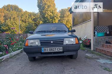 Хэтчбек ВАЗ / Lada 2109 2004 в Миргороде