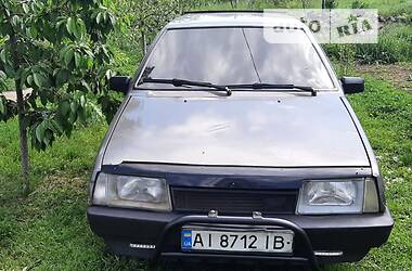 Хэтчбек ВАЗ / Lada 2109 1993 в Черняхове