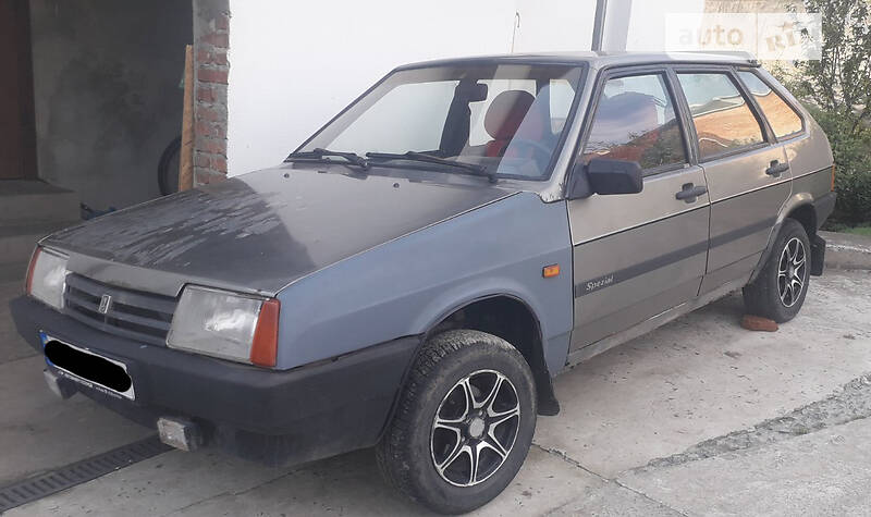 Седан ВАЗ / Lada 2109 2002 в Буске