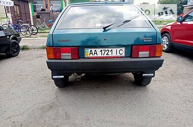 Хэтчбек ВАЗ / Lada 2109 2002 в Черкассах