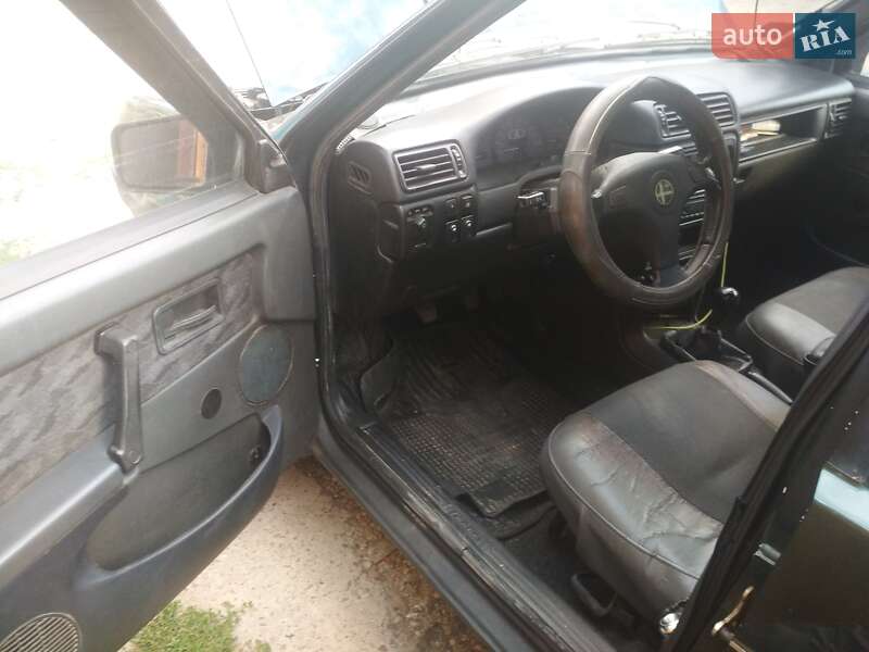 Хэтчбек ВАЗ / Lada 2109 2002 в Львове